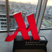 Mのマークもモニュメント