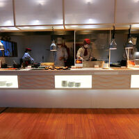 ライブキッチンも充実しています