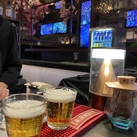 夕刻にはフリービールtimeも…