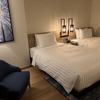 底面がやや不安定なスタンド