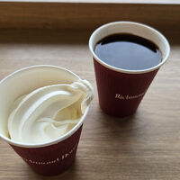 ラウンジサービス