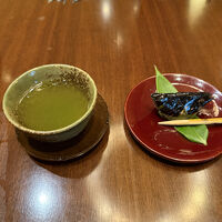 ロビーラウンジでチェックイン