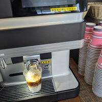 セルフのコーヒーマシン