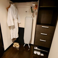 クローゼット回り