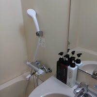 シャンプー類です