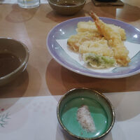 天ぷらも出てきました