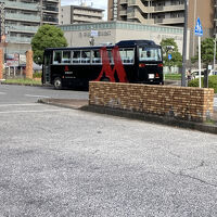 堅田駅前にシャトルバス来ます。