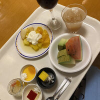 夕食はブッフェ、デザート