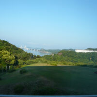 客室より大鳴門橋を望む