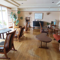 ロビーも広めです