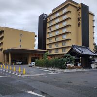 大きな温泉旅館