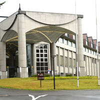 猫魔離宮の入り口