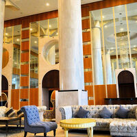 ロビーラウンジ